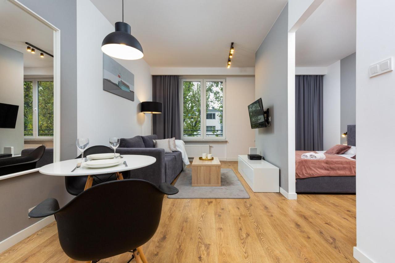 Slawinska Apartment Warsaw Wola By Noclegi Renters المظهر الخارجي الصورة