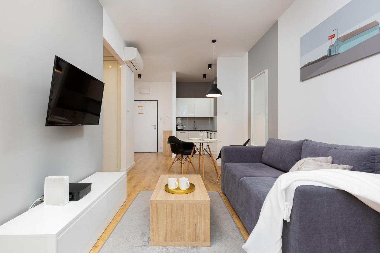 Slawinska Apartment Warsaw Wola By Noclegi Renters المظهر الخارجي الصورة