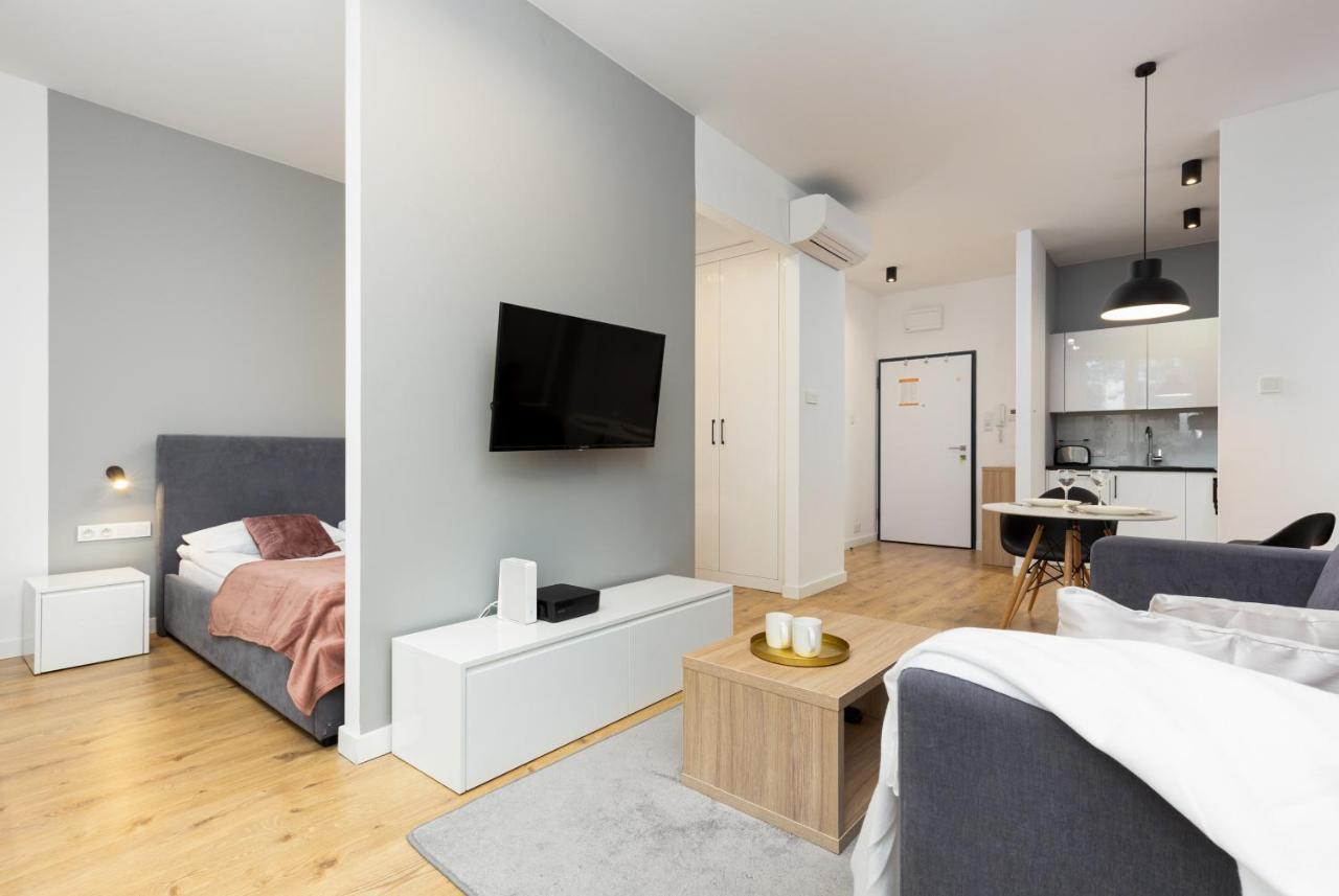 Slawinska Apartment Warsaw Wola By Noclegi Renters المظهر الخارجي الصورة