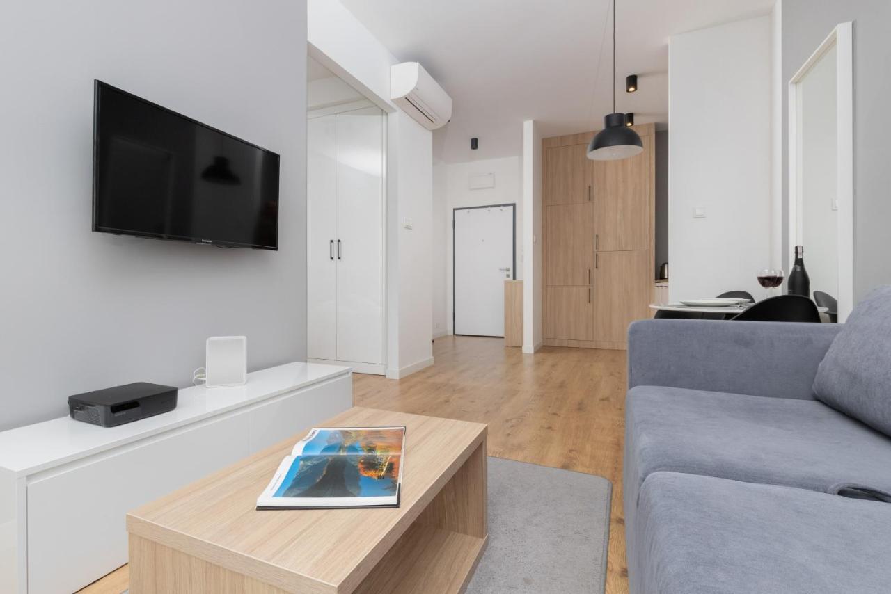 Slawinska Apartment Warsaw Wola By Noclegi Renters المظهر الخارجي الصورة