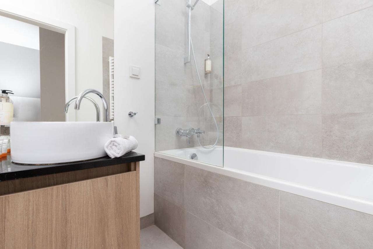 Slawinska Apartment Warsaw Wola By Noclegi Renters المظهر الخارجي الصورة